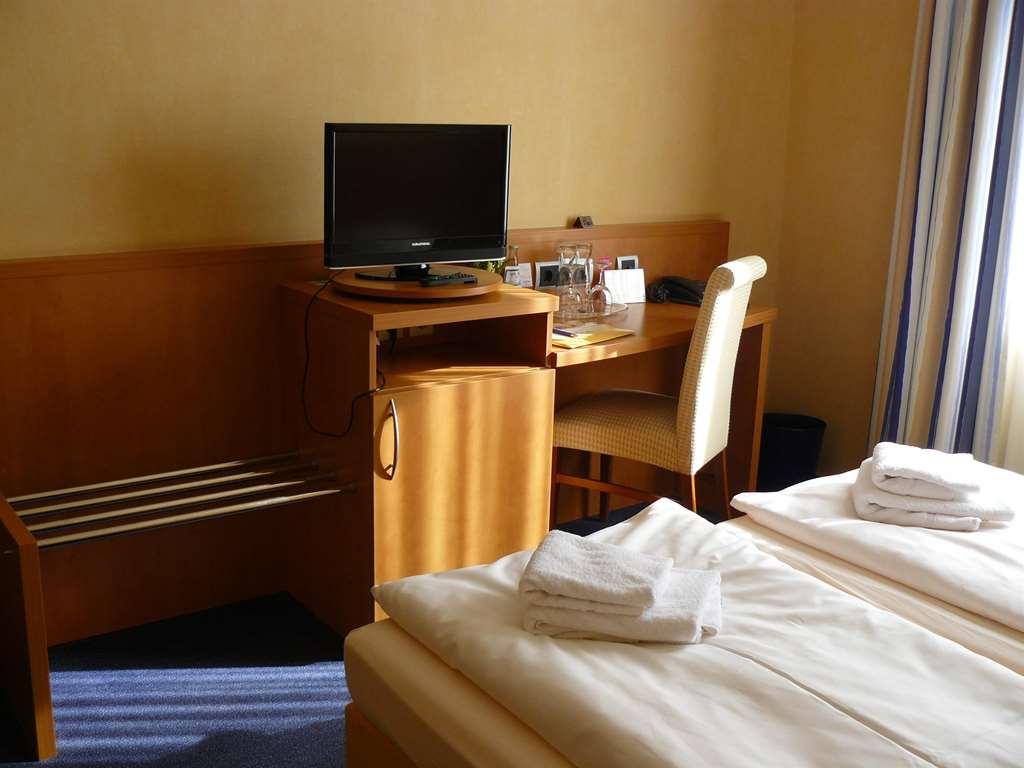 Lavital Sport- & Wellness Hotel Wesendorf Phòng bức ảnh