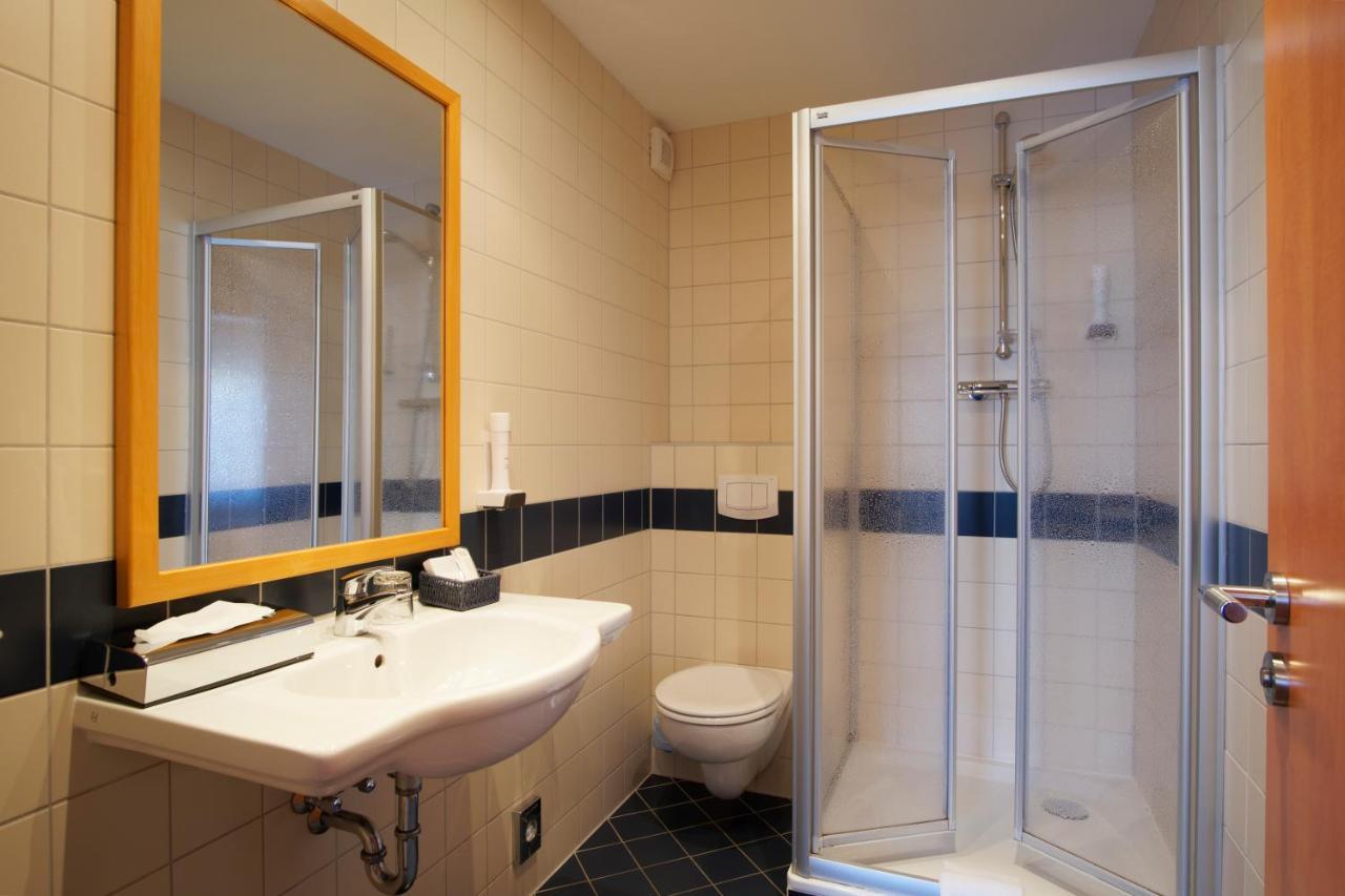 Lavital Sport- & Wellness Hotel Wesendorf Ngoại thất bức ảnh